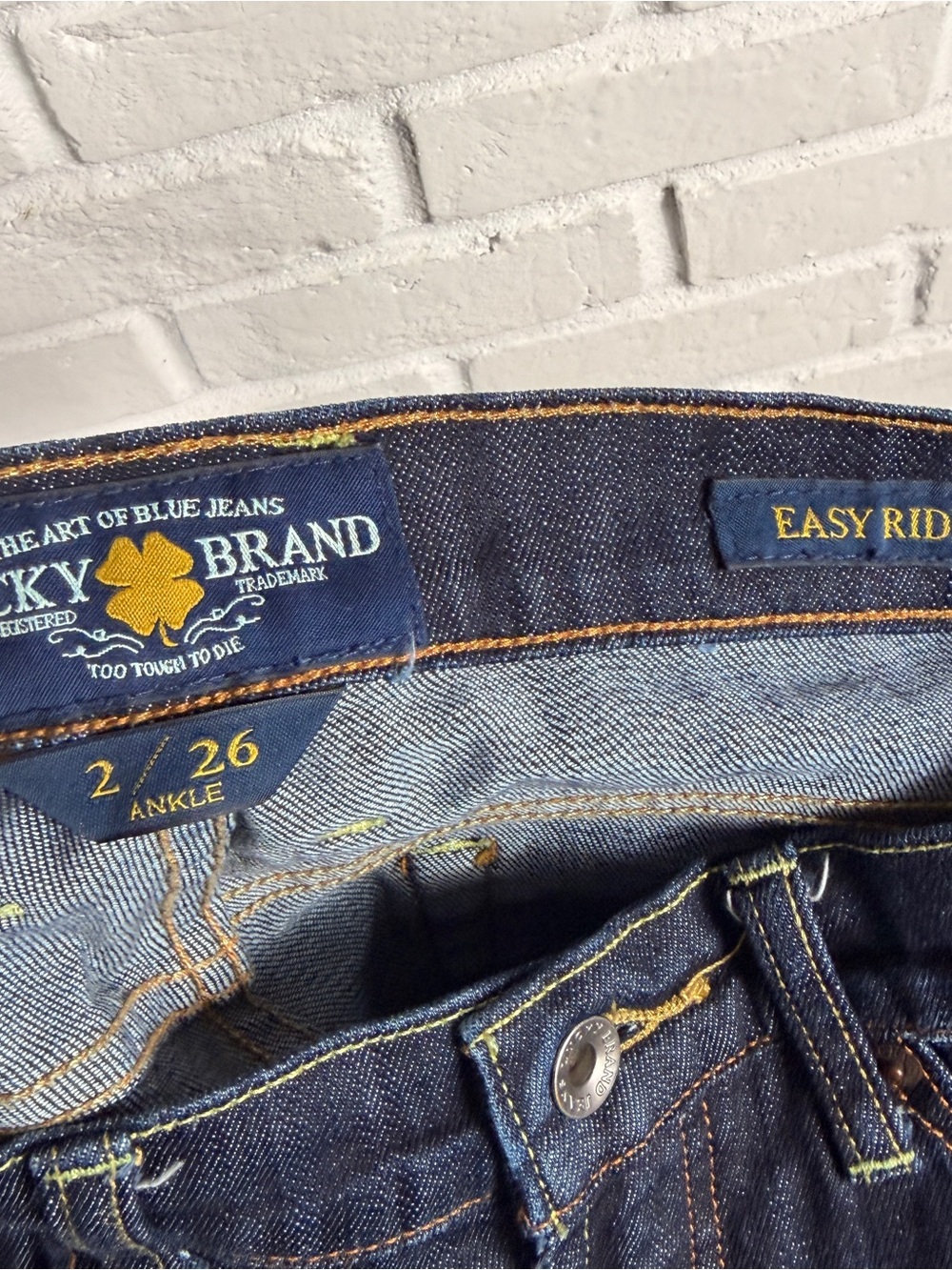Lucky Brand Easy Rider Bootcut Jeans Dark Wash Stretch Denim Womens 2/26 - Picture 8 of 9